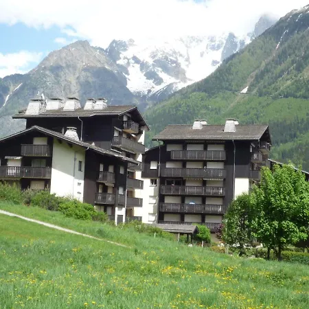 Clos Du Savoy-23 * Chamonix